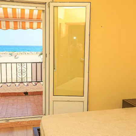 Litoral Costa Dorada - Laura Only Families Holiday home Cambrils